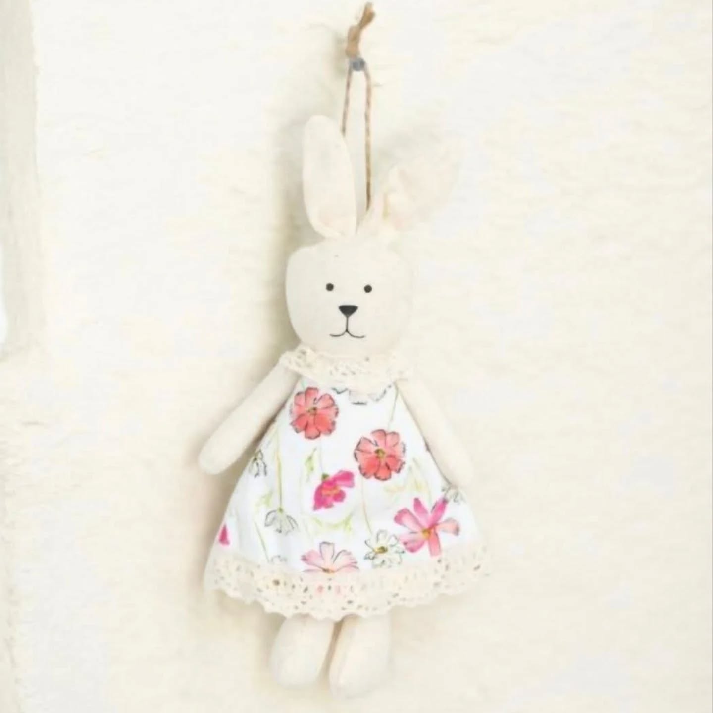 Hanging Bunny Rabbit Deco