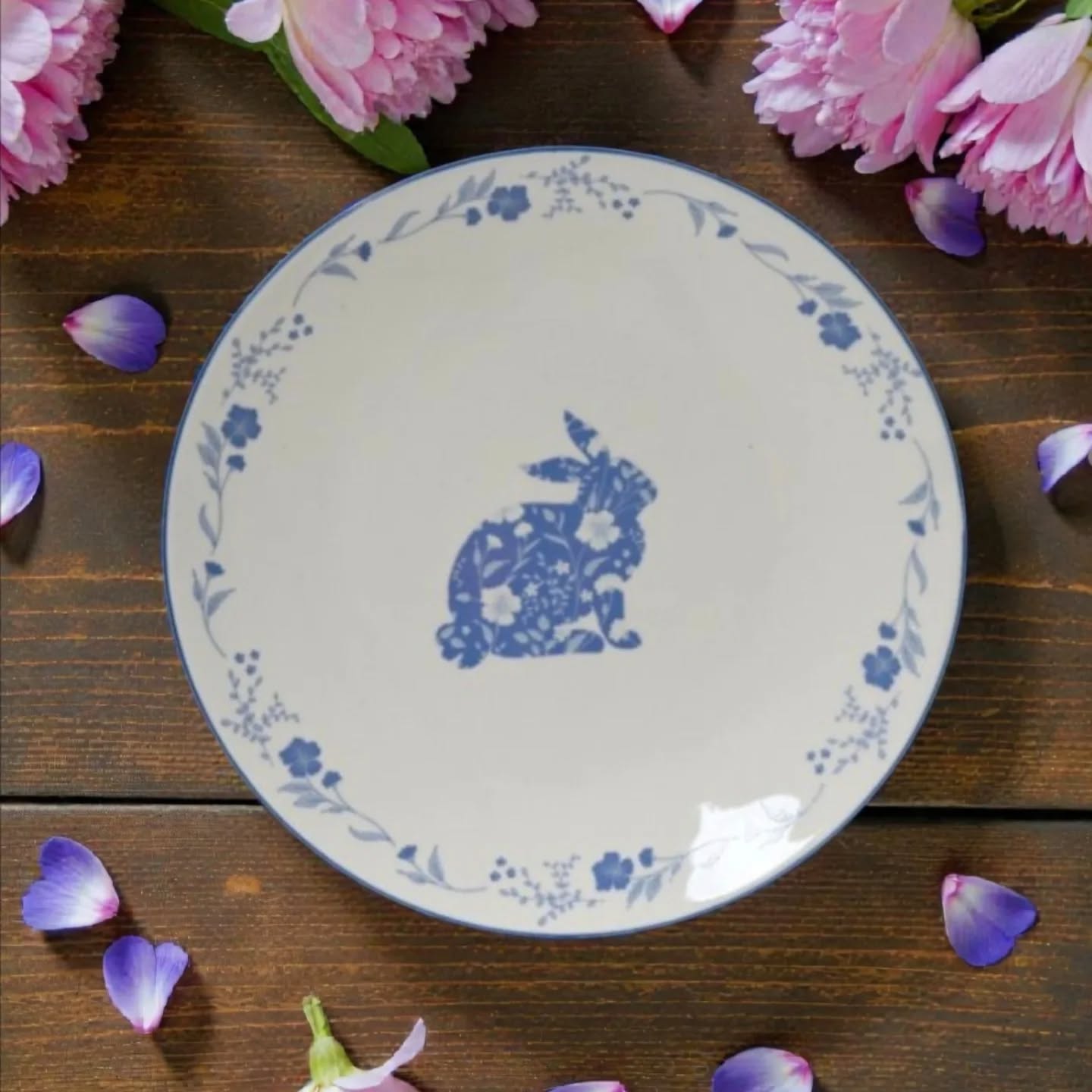 Rabbit Flower Blue Breakfast Plate, 21cm