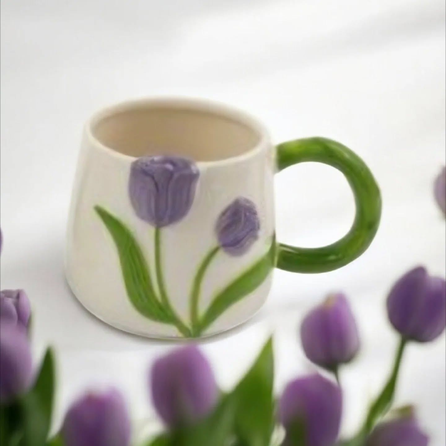 Spring tulip mug trio